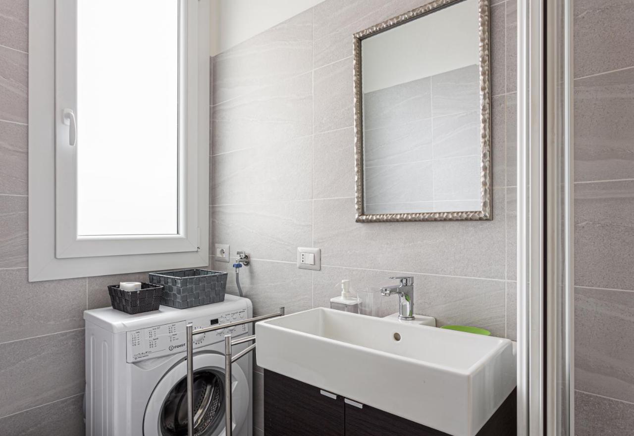 Your Nest In Milan - Via Cantoni ภายนอก รูปภาพ